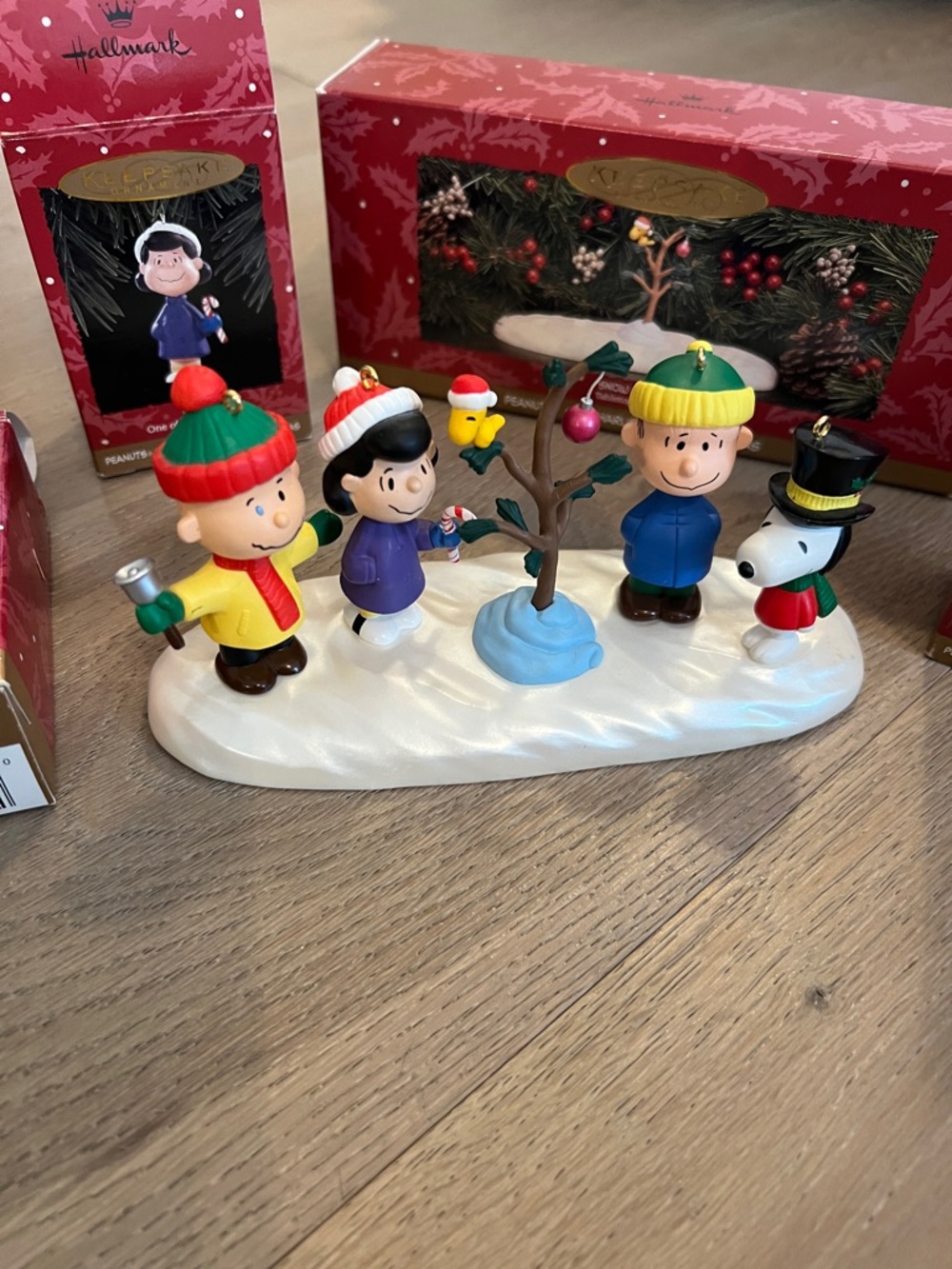 Hallmark Peanuts Holiday Carolers Figurine - Red, Green, Yellow, Blue, Purple